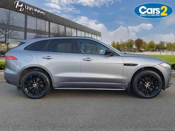 Used Jaguar F-Pace 2019 for sale - 76796210: Photo
