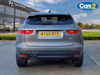 Used Jaguar F-Pace 2019 for sale - 76796210: Photo