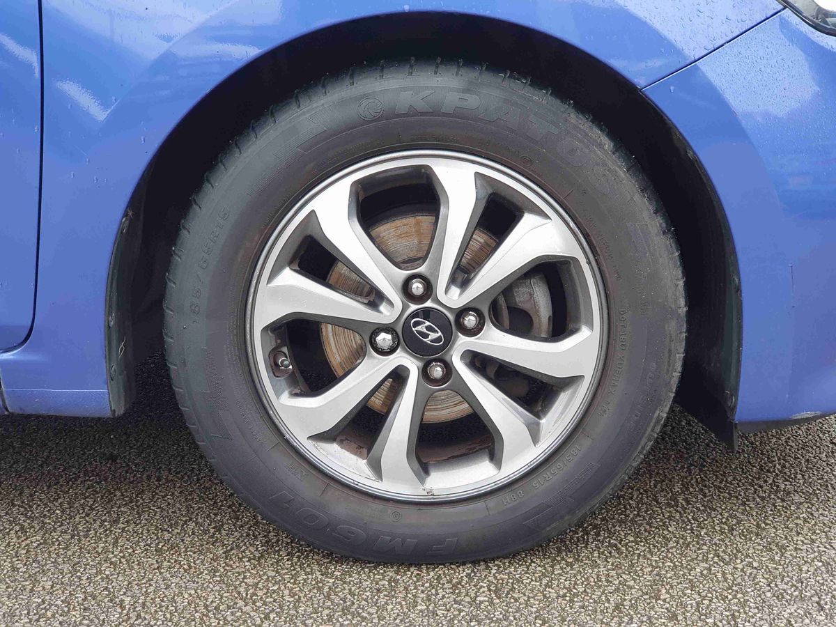 Used Hyundai i20 2018 for sale - 77492634: Photo 9