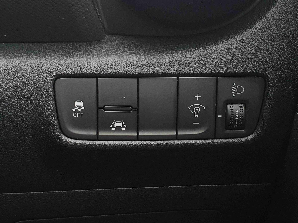 Used Hyundai KONA 2018 for sale - 77726110: Photo 23