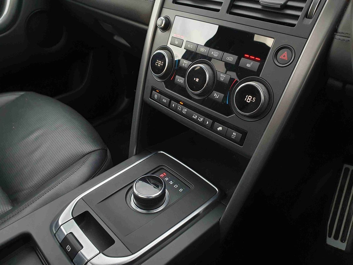 Used Land Rover Discovery Sport 2019 for sale - 76977925: Photo 25