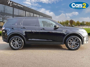 Used Land Rover Discovery Sport 2019 for sale - 76977925: Photo
