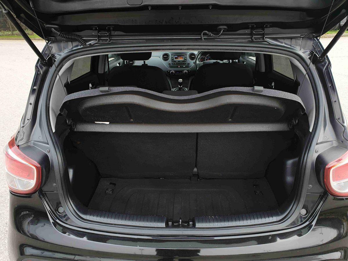 Used Hyundai i10 2017 for sale - 78158627: Photo 18