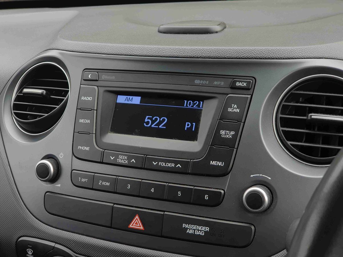 Used Hyundai i10 2017 for sale - 78158627: Photo 19