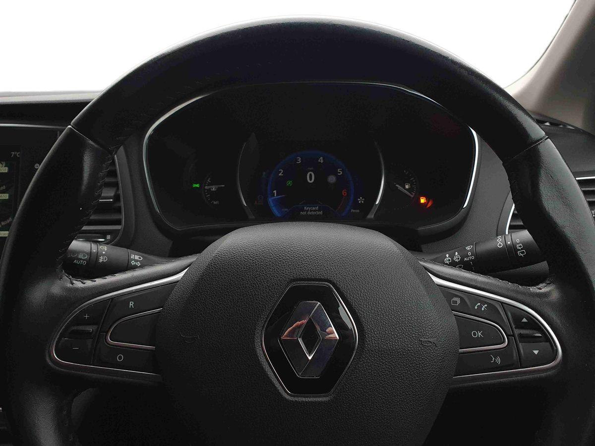 Used Renault Megane 2017 for sale - 77413960: Photo 13