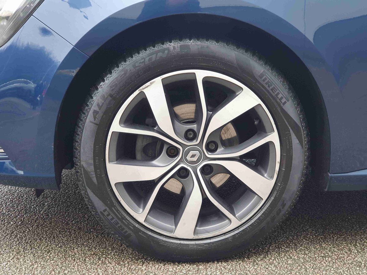 Used Renault Megane 2017 for sale - 77413960: Photo 9