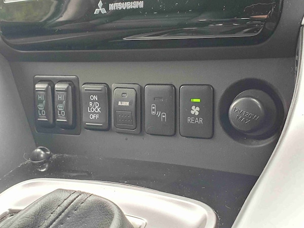 Used Mitsubishi Shogun Sport 2018 for sale - 76217128: Photo 25