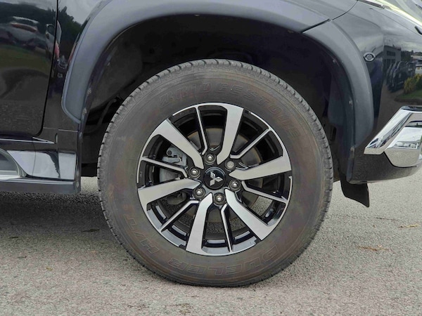 Used Mitsubishi Shogun Sport 2018 for sale - 76217128: Photo 9