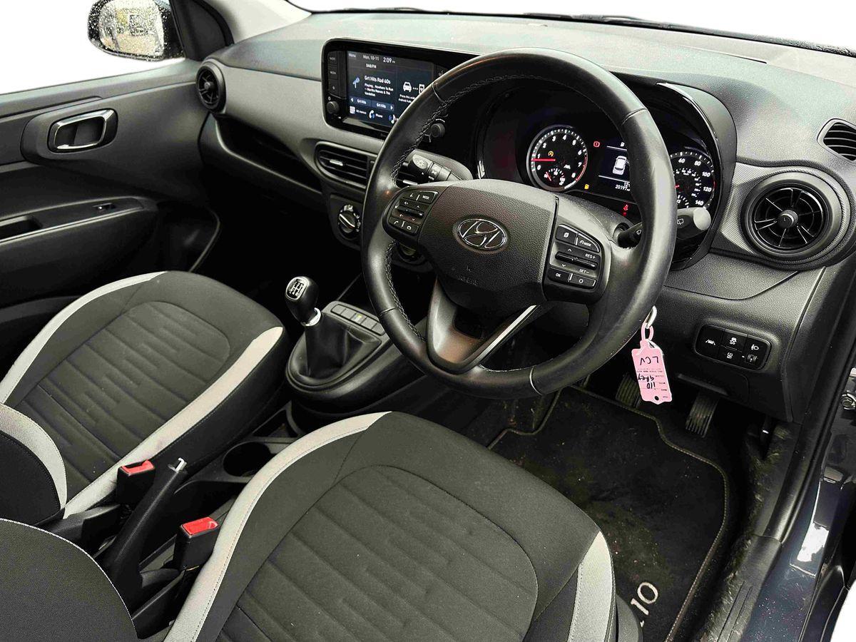 Used Hyundai i10 2023 for sale - 76552432: Photo 10