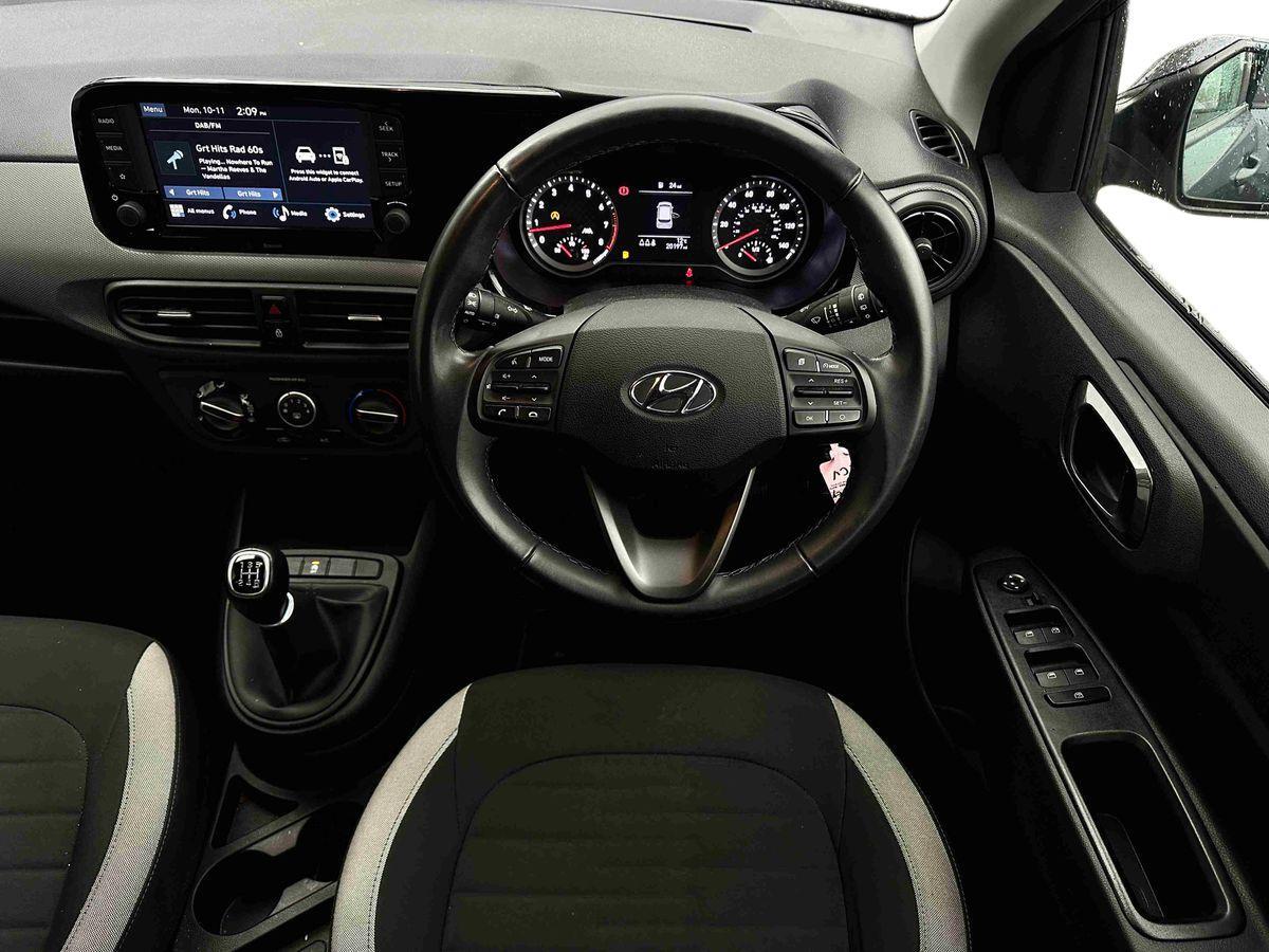 Used Hyundai i10 2023 for sale - 76552432: Photo 12