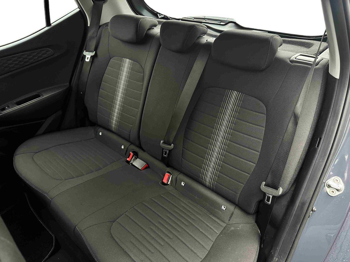 Used Hyundai i10 2023 for sale - 76552432: Photo 17