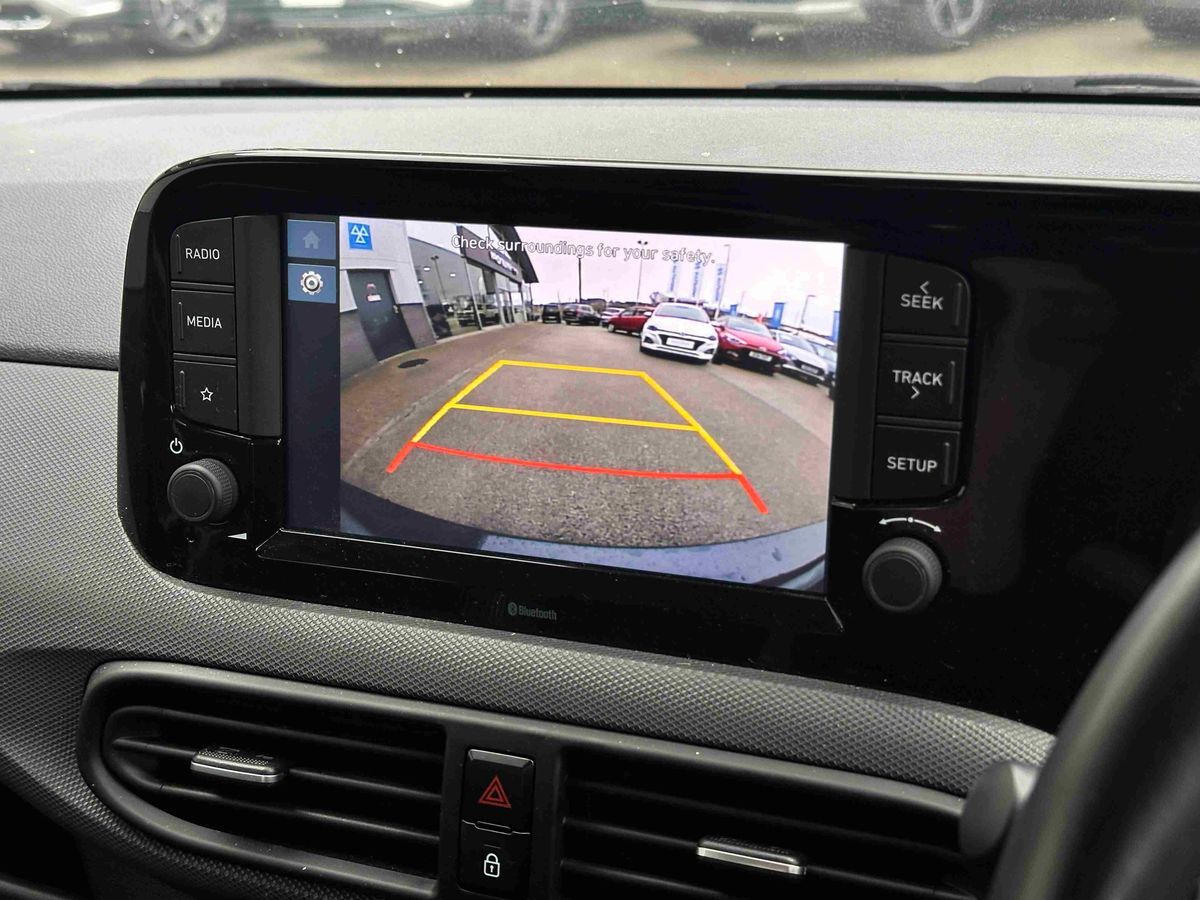 Used Hyundai i10 2023 for sale - 76552432: Photo 20