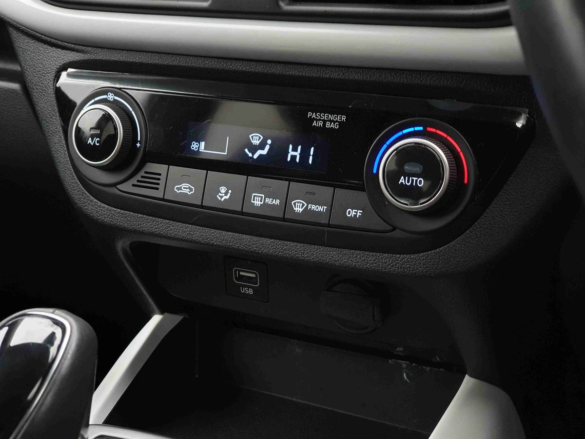 Used Hyundai i10 2023 for sale - 77333107: Photo 25