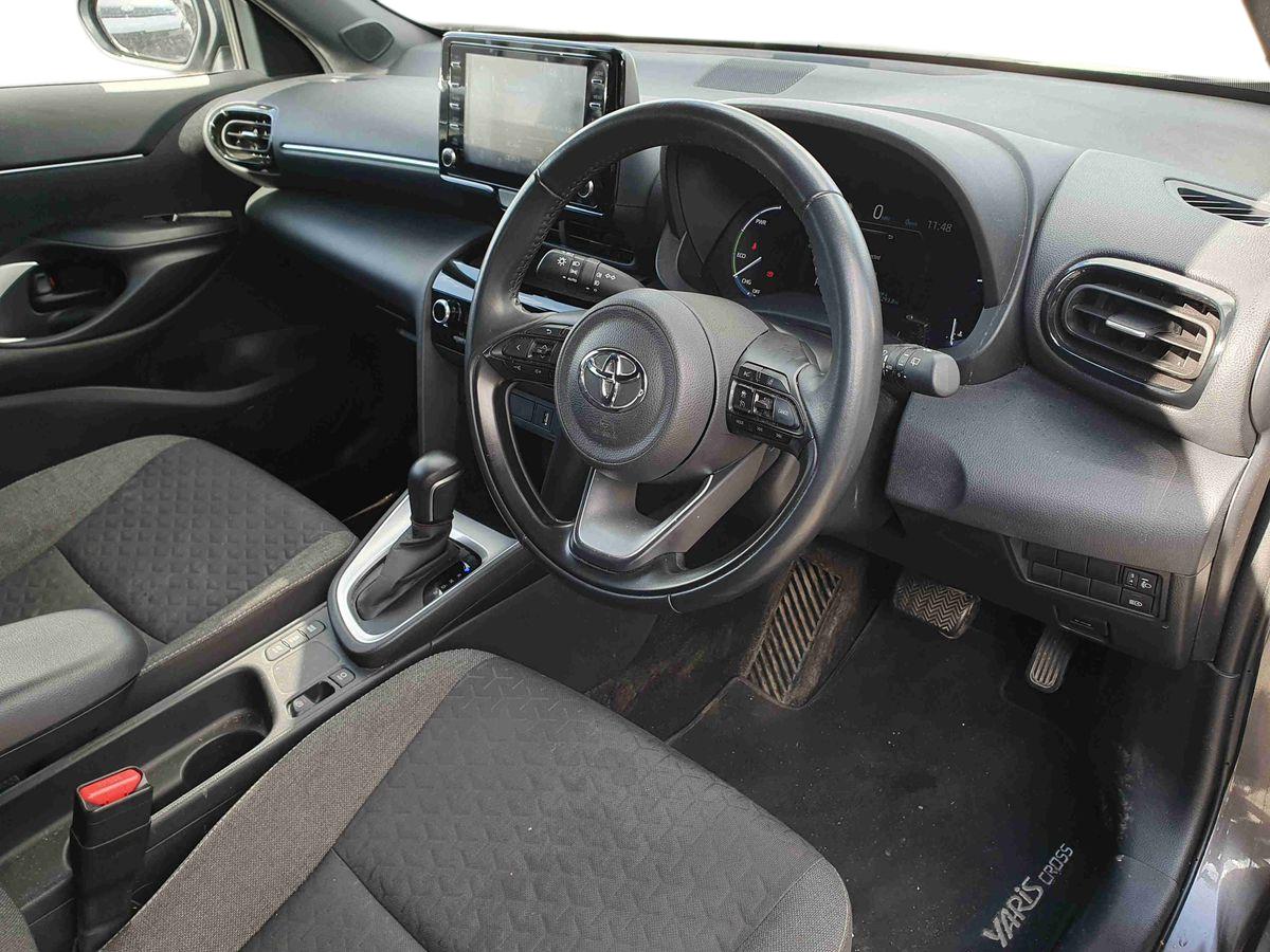 Used Toyota Yaris Cross 2022 for sale - 76112273: Photo 10