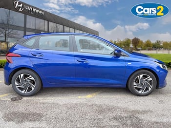 Used Hyundai i20 2023 for sale - 79570905: Photo