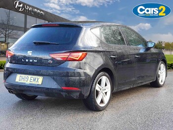 Used SEAT Leon 2019 for sale - 77630800: Photo