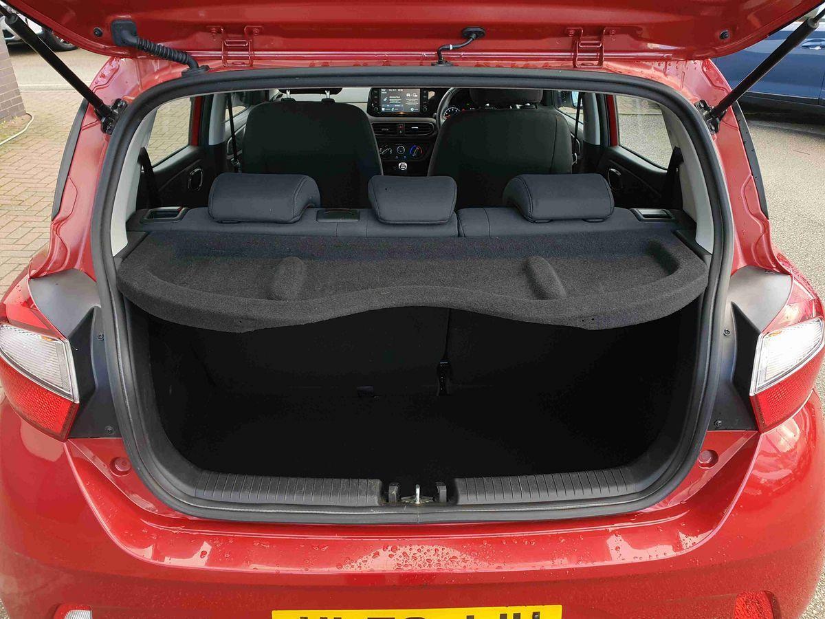 Used Hyundai i10 2021 for sale - 76796253: Photo 18