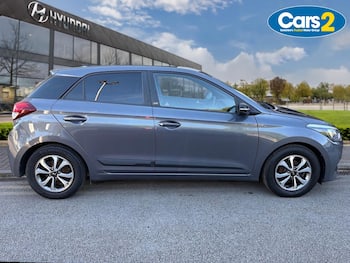 Used Hyundai i20 2018 for sale - 79810525: Photo