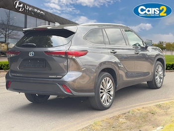 Used Toyota Highlander 2021 for sale - 79501758: Photo