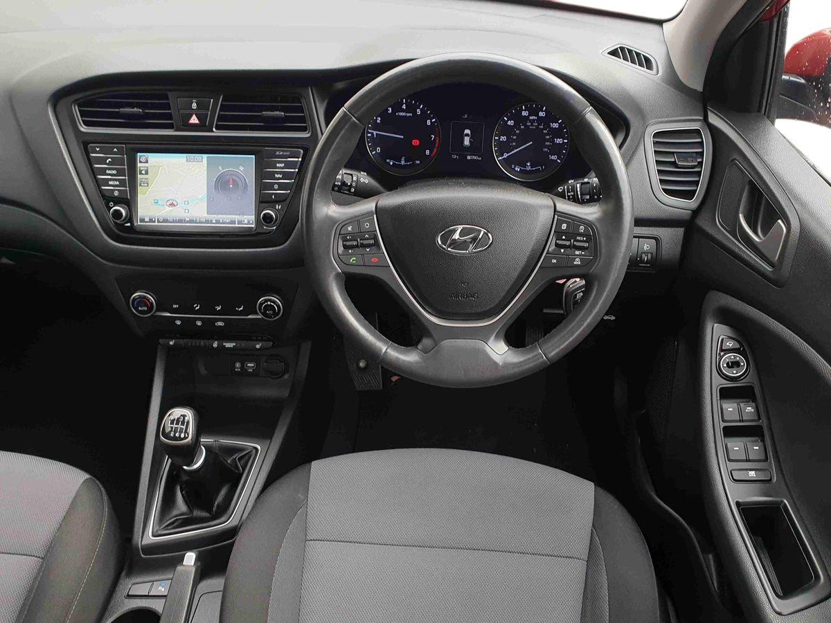 Used Hyundai i20 2017 for sale - 76479799: Photo 12