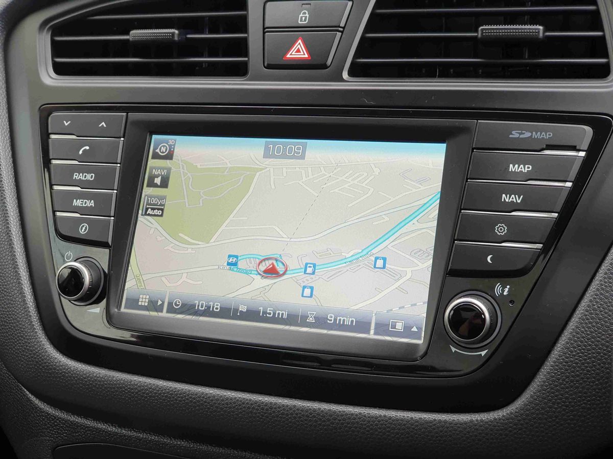 Used Hyundai i20 2017 for sale - 76479799: Photo 19