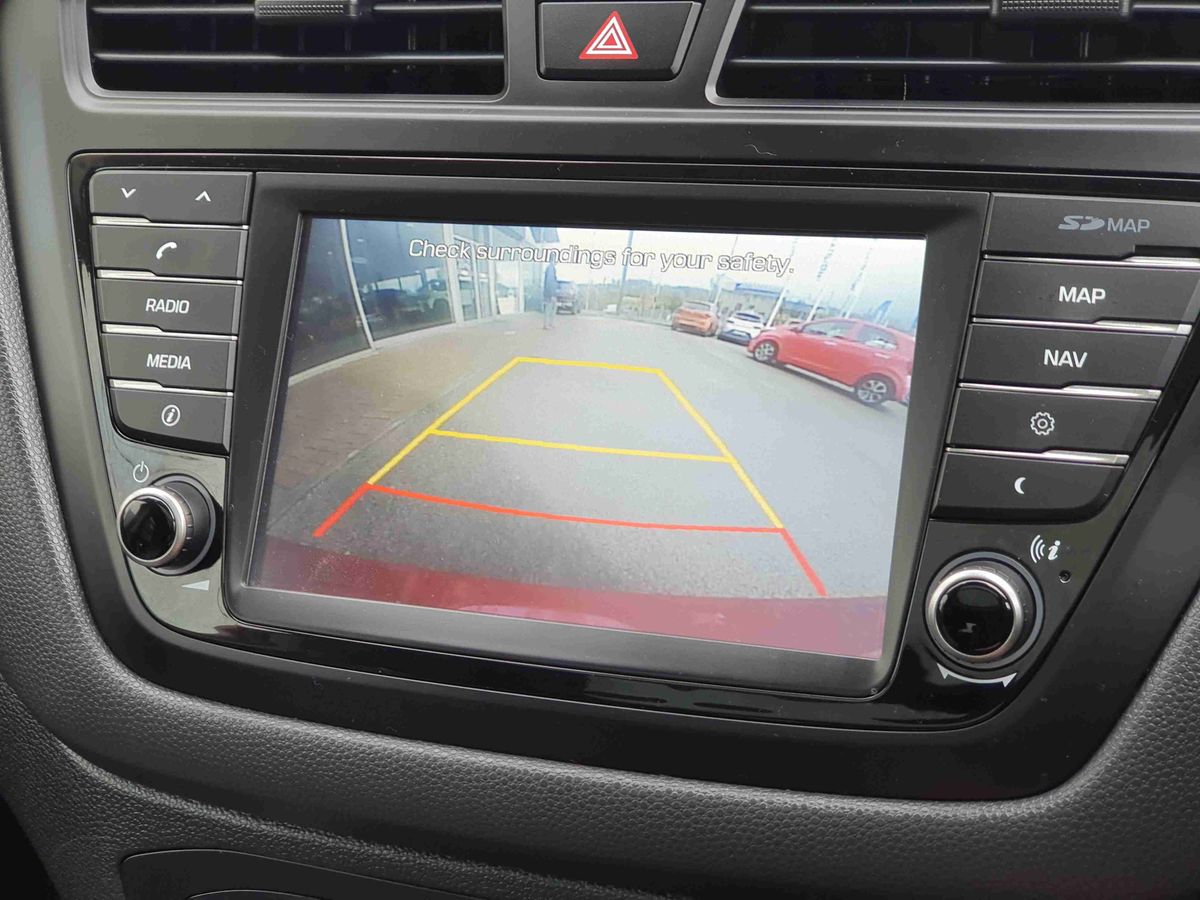 Used Hyundai i20 2017 for sale - 76479799: Photo 20