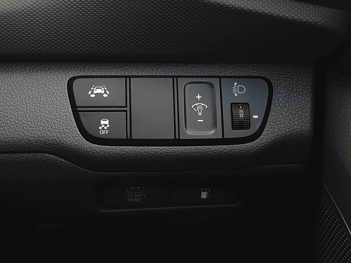 Used Hyundai IONIQ 2018 for sale - 77726104: Photo 23