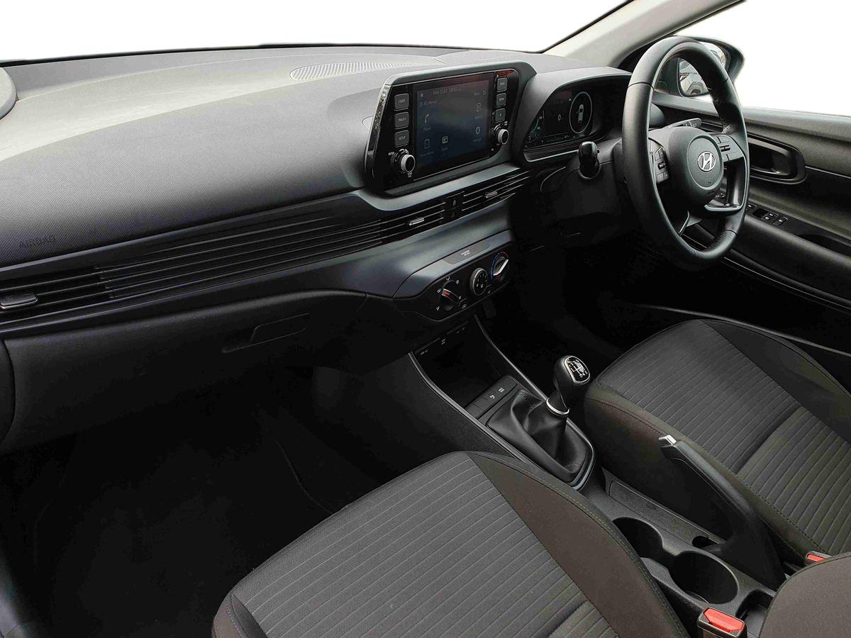 Used Hyundai i20 2022 for sale - 77988379: Photo 15