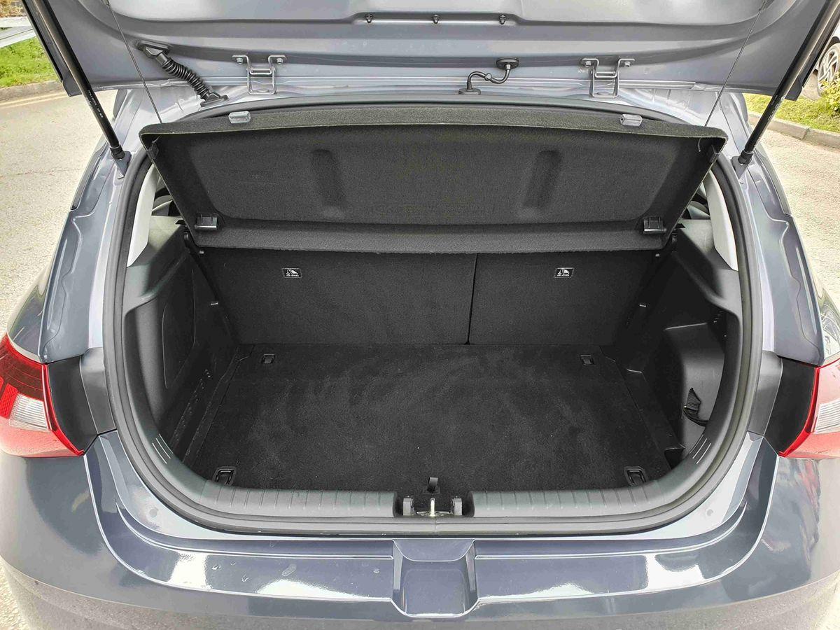 Used Hyundai i20 2022 for sale - 77988379: Photo 18