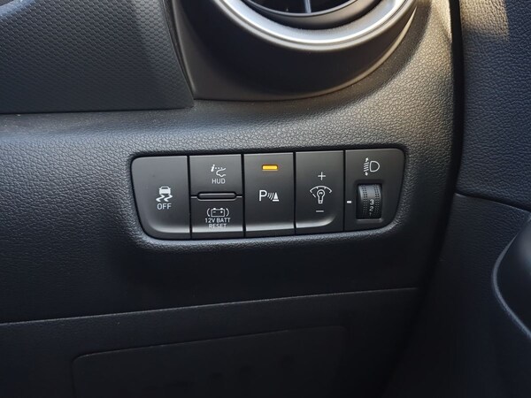 Used Hyundai KONA 2023 for sale - 76033710: Photo 23