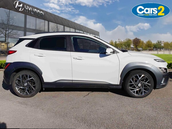 Used Hyundai KONA 2023 for sale - 76033710: Photo 2