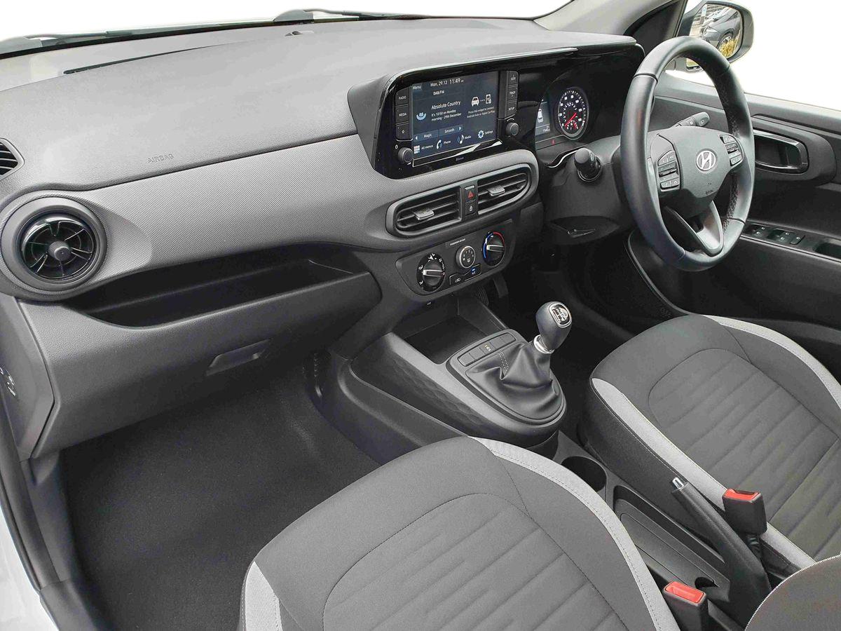 Used Hyundai i10 2022 for sale - 77326294: Photo 15