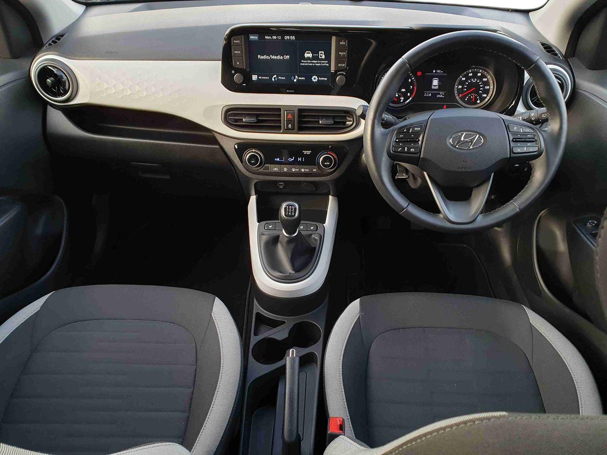 Used Hyundai i10 2023 for sale - 76872455: Photo 11