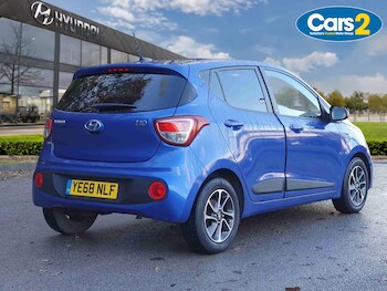 Used Hyundai i10 2018 for sale - 76420609: Photo
