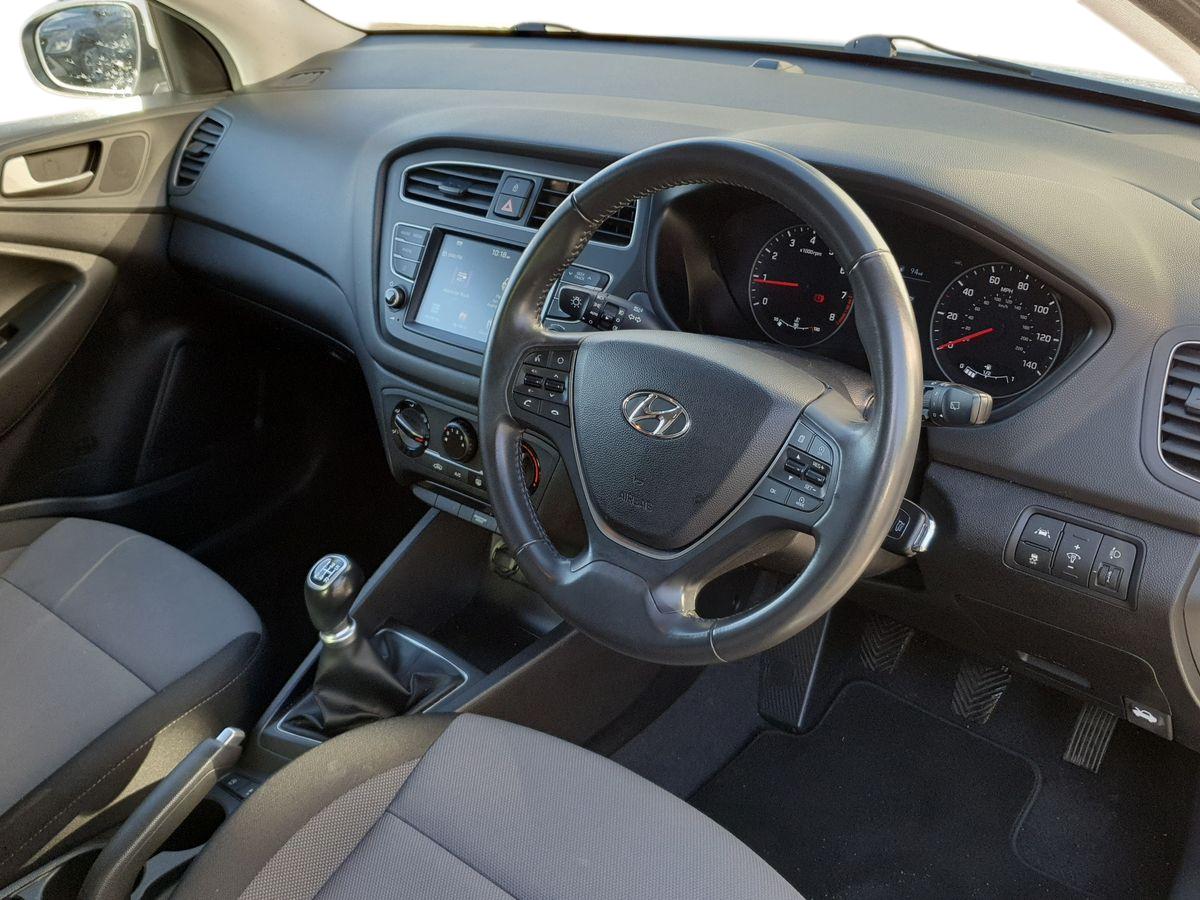 Used Hyundai i20 2019 for sale - 76540015: Photo 10