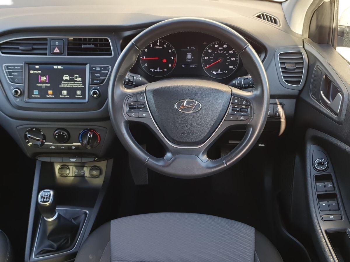 Used Hyundai i20 2019 for sale - 76540015: Photo 12