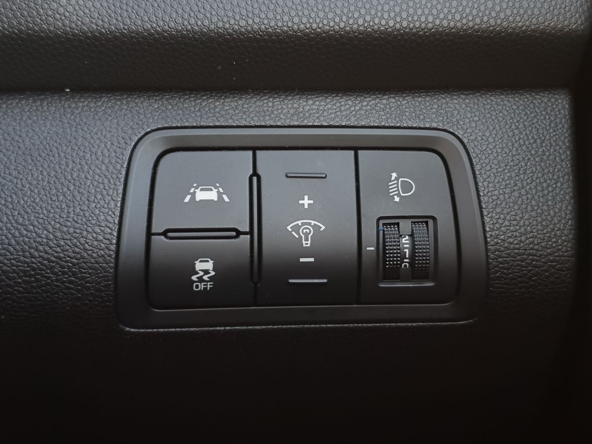 Used Hyundai i20 2019 for sale - 76540015: Photo 23