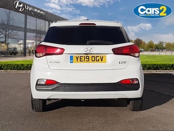 Used Hyundai i20 2019 for sale - 76540015: Photo