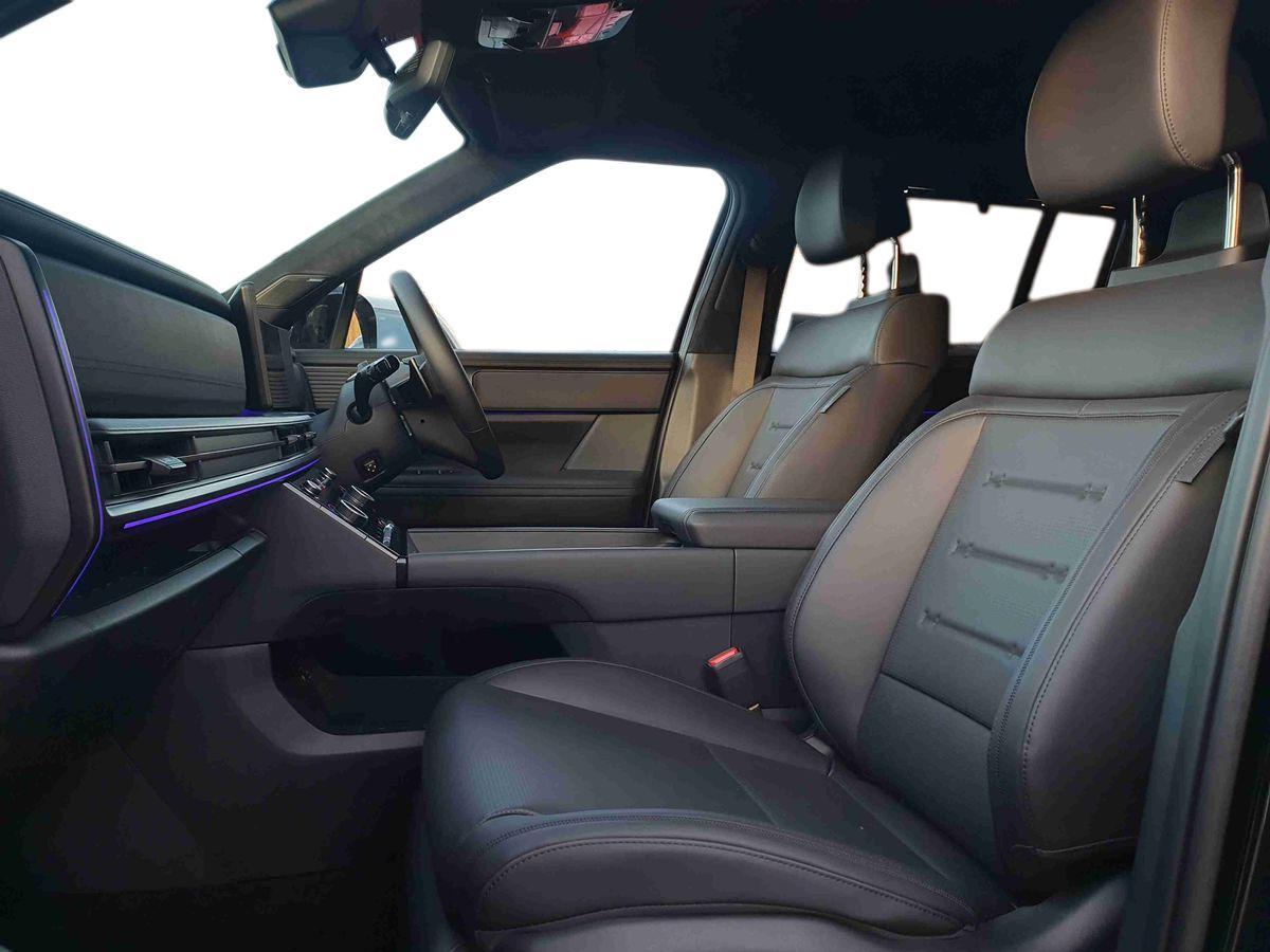 Used Hyundai Santa Fe 2025 for sale - 77127456: Photo 16