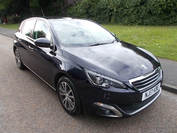 Used Peugeot 308 2017 for sale - 78946576: Photo