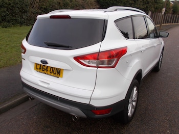 Used Ford Kuga 2015 for sale - 77190414: Photo