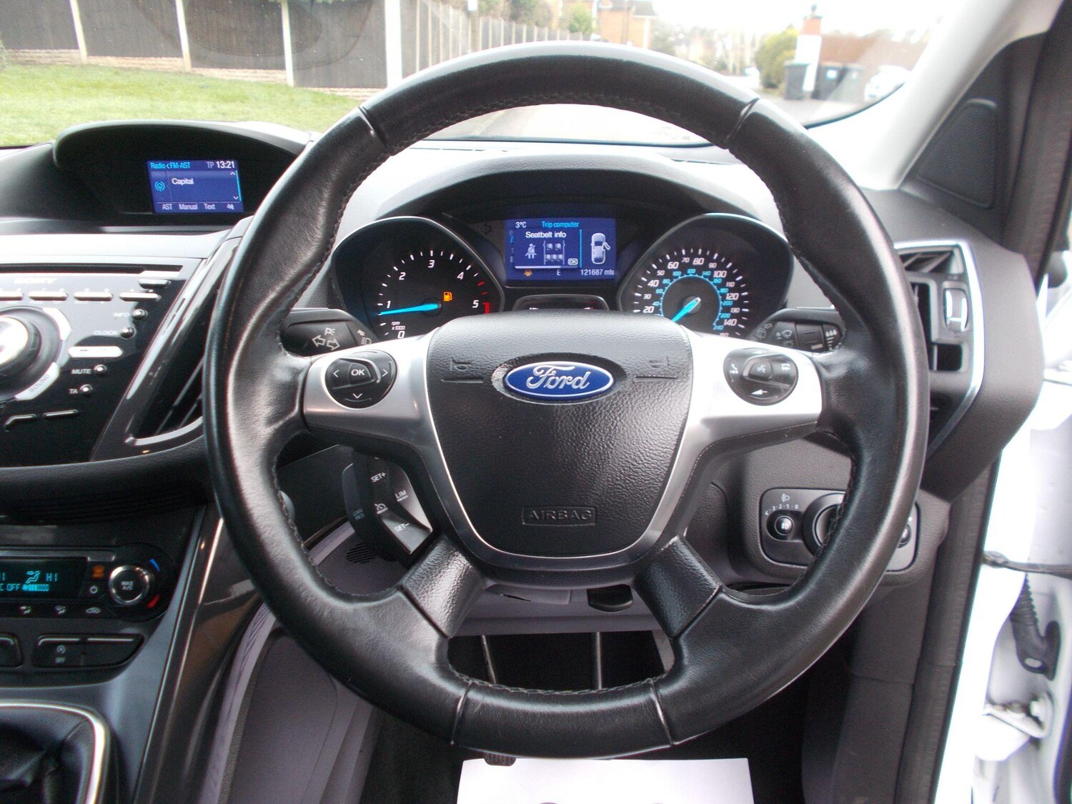 Used Ford Kuga 2015 for sale - 77190414: Photo 7