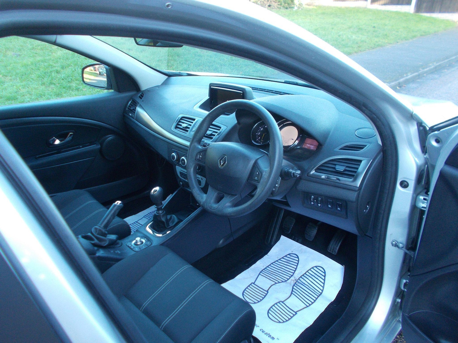 Used Renault Megane 2015 for sale - 76800980: Photo 20