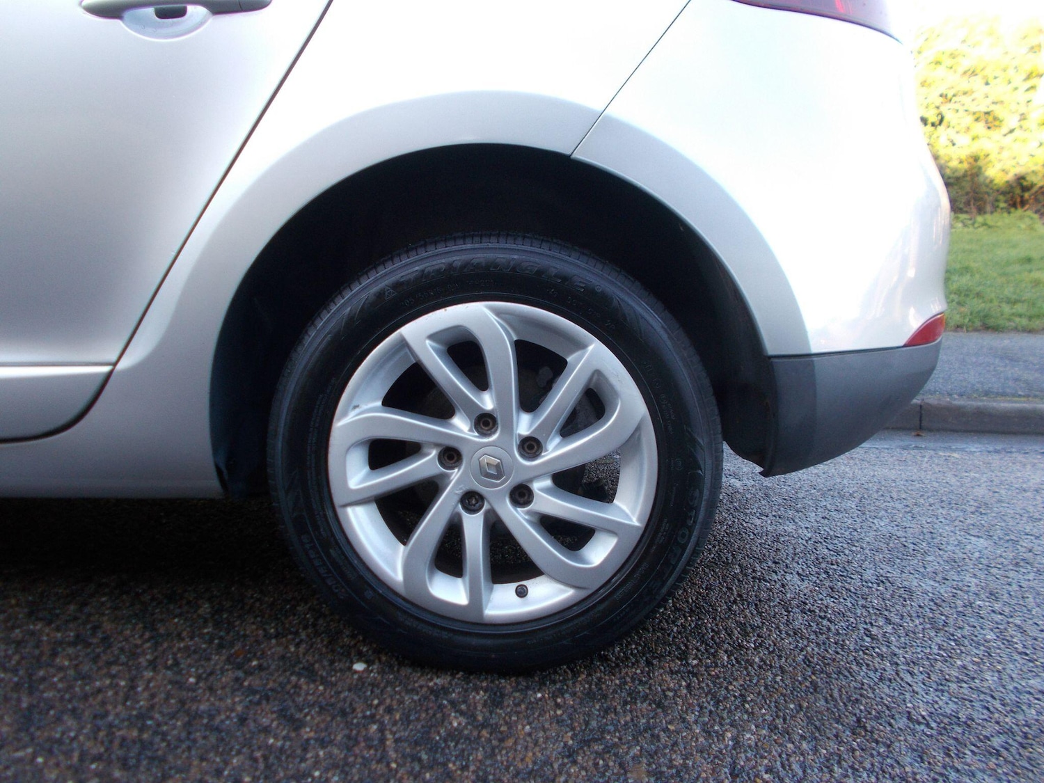 Used Renault Megane 2015 for sale - 76800980: Photo 29