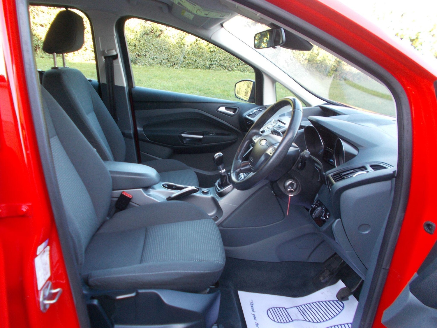 Used Ford C-Max 2015 for sale - 76849640: Photo 6