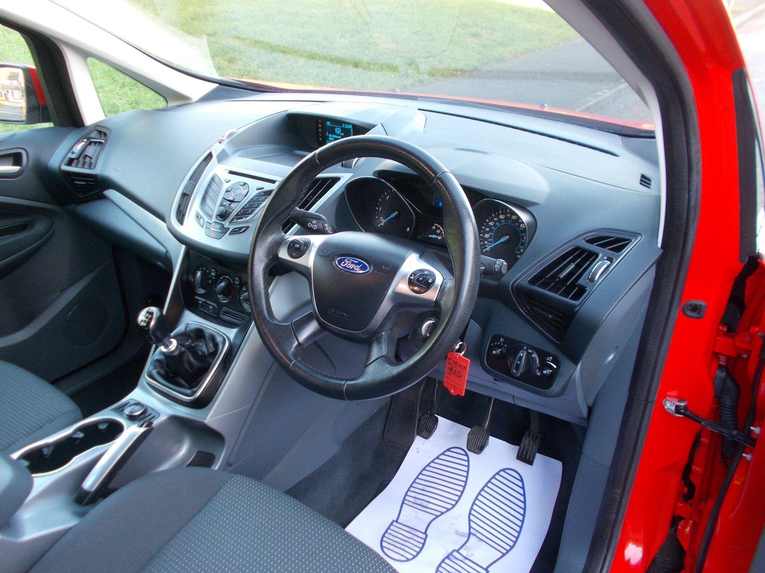 Used Ford C-Max 2015 for sale - 76849640: Photo 8