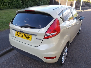 Used Ford Fiesta 2009 for sale - 78586338: Photo