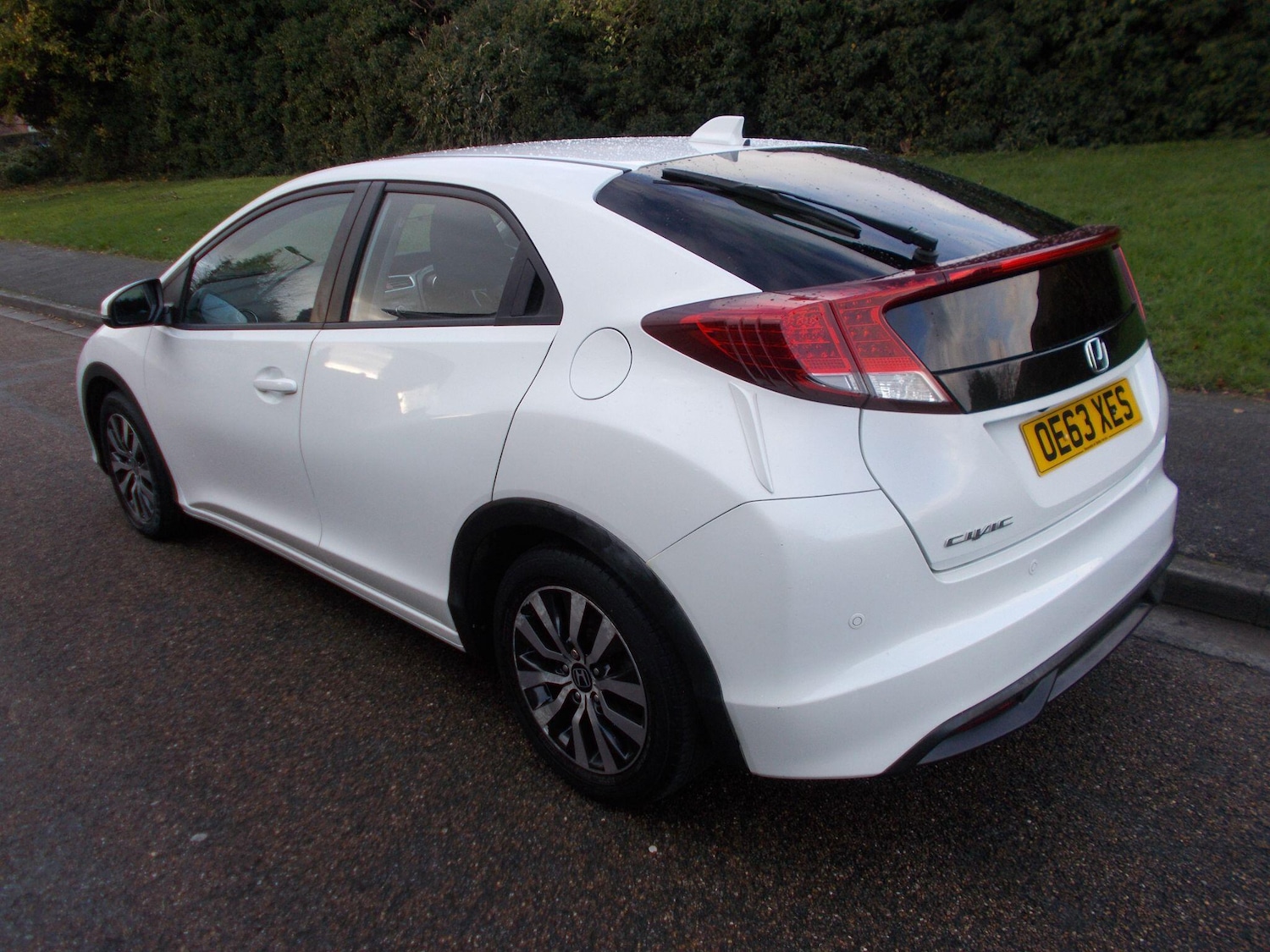 Used Honda Civic 2014 for sale - 76993065: Photo 6