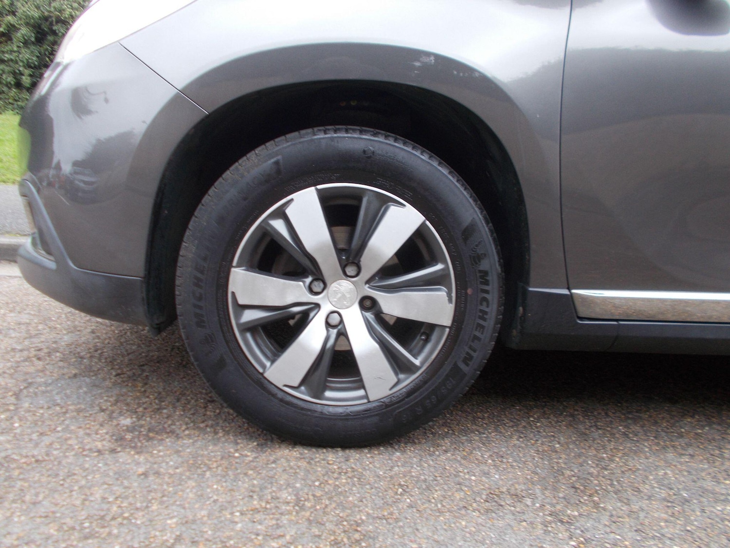 Used Peugeot 2008 2015 for sale - 77645895: Photo 27