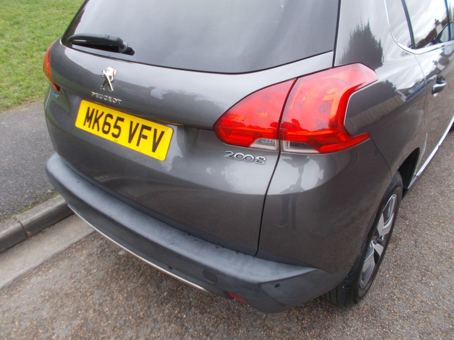 Used Peugeot 2008 2015 for sale - 77645895: Photo 32